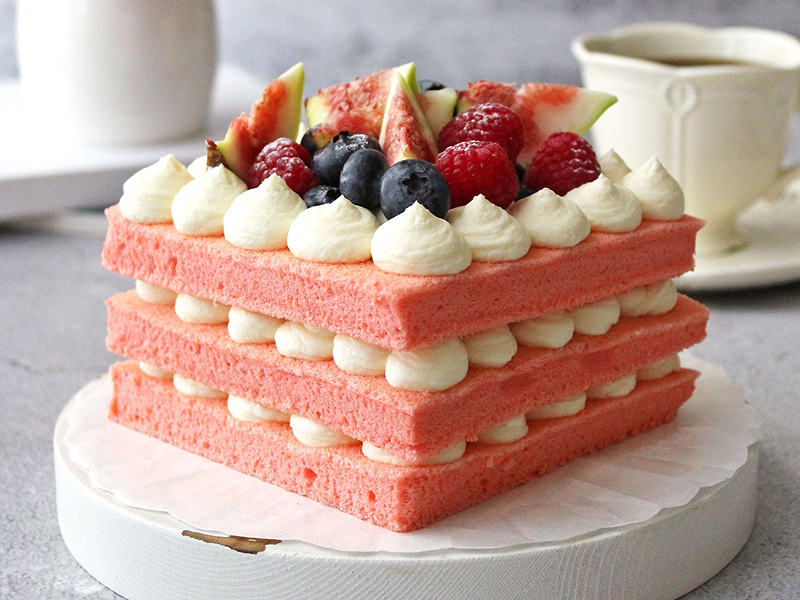 粉丝绒玫瑰裸蛋糕 Pink Rose Flavored Cake